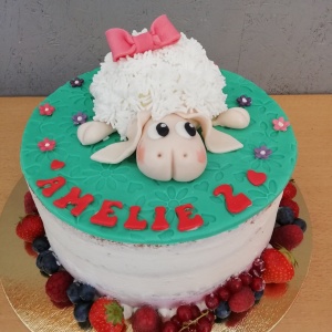 Naked Cake zum Kindergeburtstag